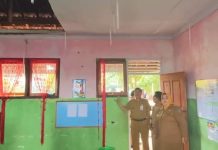 Plafon Jebol, Bunda Lis Tinjau SDN 2 Singgahan dan Janjikan Perbaikan