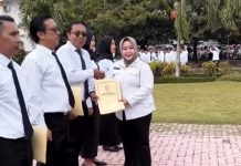 Kado Akhir Tahun, Bunda Lis Serahkan SK kepada 1.818 ASN P3K Paruh Waktu di Ponorogo