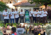 Kejari Magetan Gandeng Wartawan Berbagi Takjil Ramadan