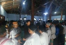 Jemaah Syattariyah Ponorogo Lebih Dulu Salat Idul Fitri