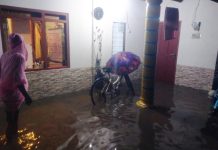 Banjir Luapan Rendam Rumah Warga di Sempol Tadi Malam