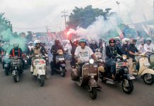 Grebeg Suro, Ratusan Vespisti Touring ke Monumen Reog