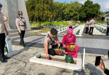 Ziarah dan Tabur Bunga di TMP Yudhonegoro, Polres Magetan Kenang Jasa Pahlawan Jelang HUT Bhayangkara ke-80