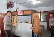 Polres Magetan Bantu Renovasi Warung Warga di Hari Bhayangkara