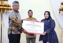 ATR/BPN Serahkan 400 Sertifikat Tanah Milik Pemkab Ponorogo