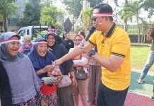 Polres Magetan Bagikan Sembako, Hadirkan Pangan Murah di HUT ke-81 RI